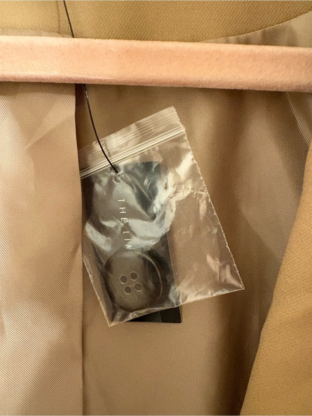 The Limited NWT | Tan Belted Short Trench Coat Rain Jacket Size L Classic Style - Picture 7 of 11
